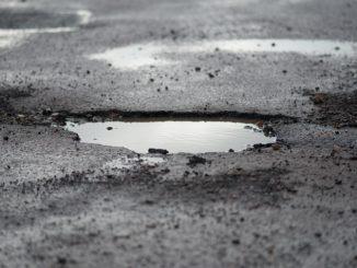 Pot-hole_shutterstock-326x245