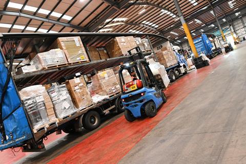 Pallet-Track hub Wolverhampton