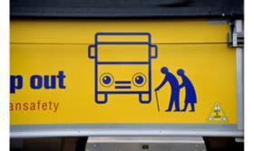 CEMEX04JAN19pedestrian awareness sign
